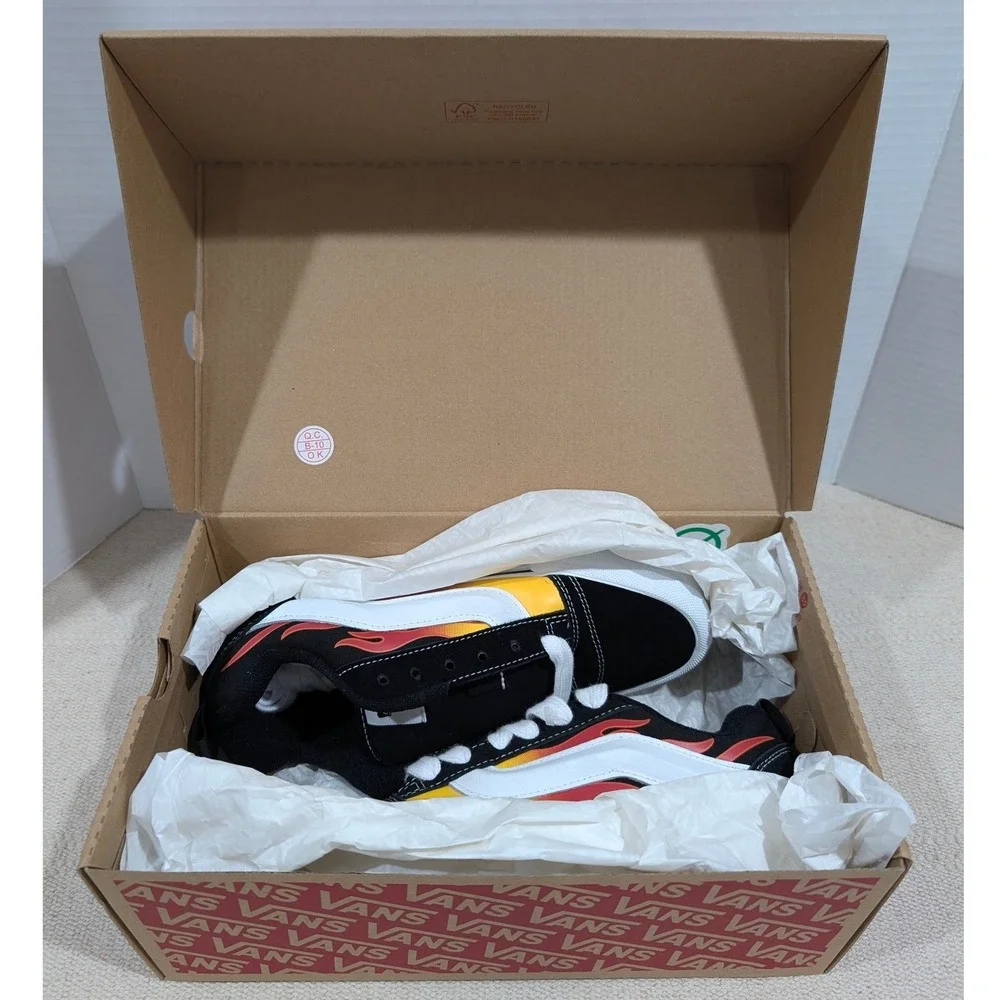 Vans nib knu